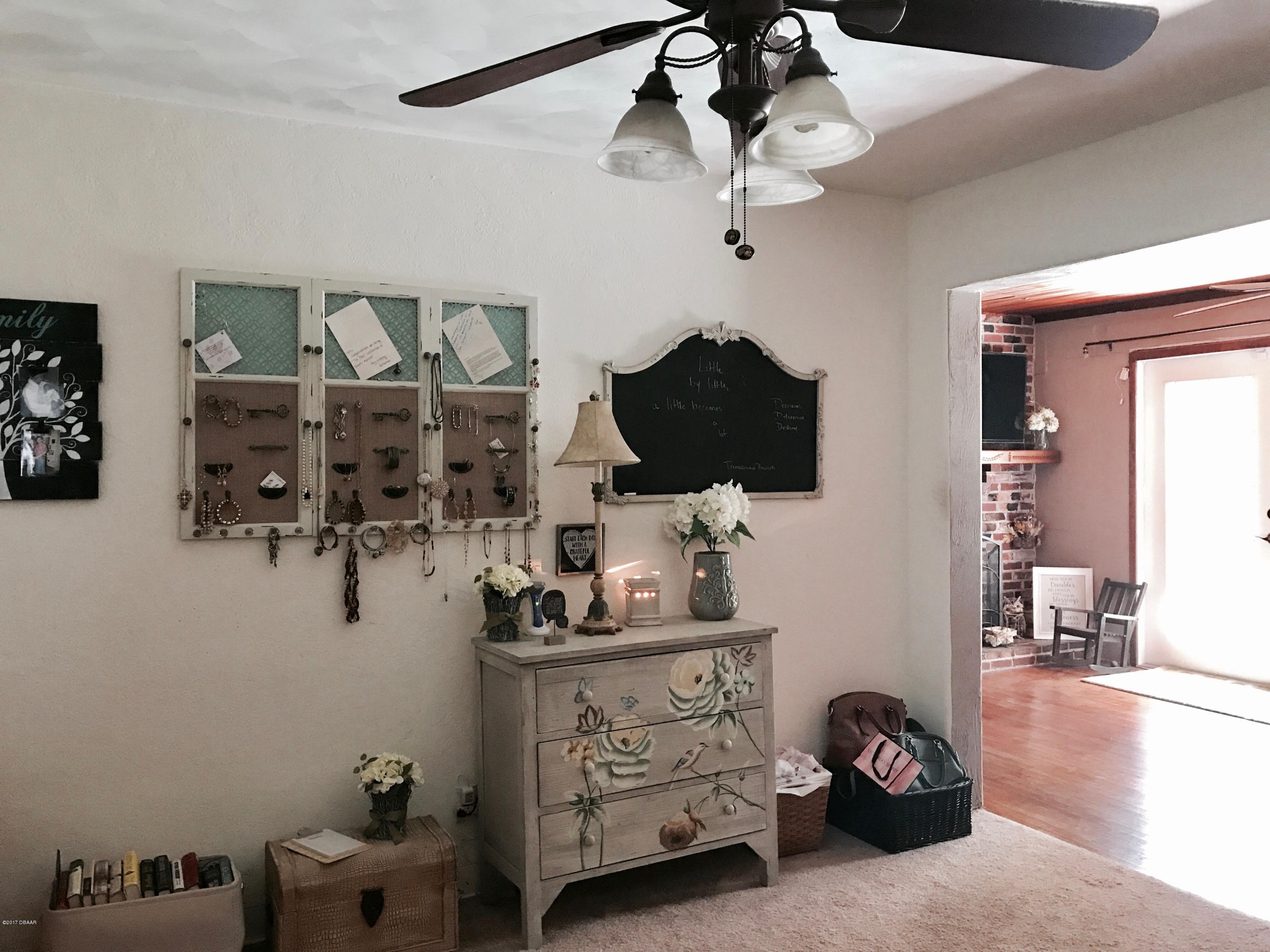 614 Big Tree Road South Daytona, FL 32119 - Photo 10 of 31 IMG_1354