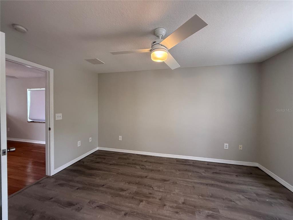 2907 West Chestnut Street Tampa, FL 33607 - Photo 10 of 16
