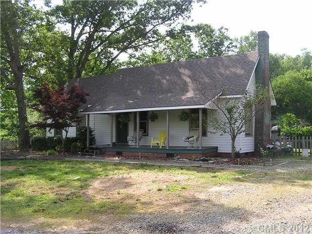 7230 Mauney Road Mount Pleasant, NC 28124 - Photo 2 of 16 Gallery Image 2