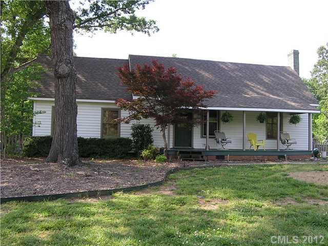 7230 Mauney Road Mount Pleasant, NC 28124 - Photo 3 of 16 Gallery Image 3