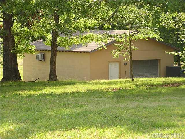 7230 Mauney Road Mount Pleasant, NC 28124 - Photo 4 of 16 Gallery Image 4