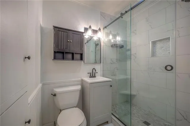 $199,900 | 4011 Northeast Kelsey Road, Kansas City, MO 64116