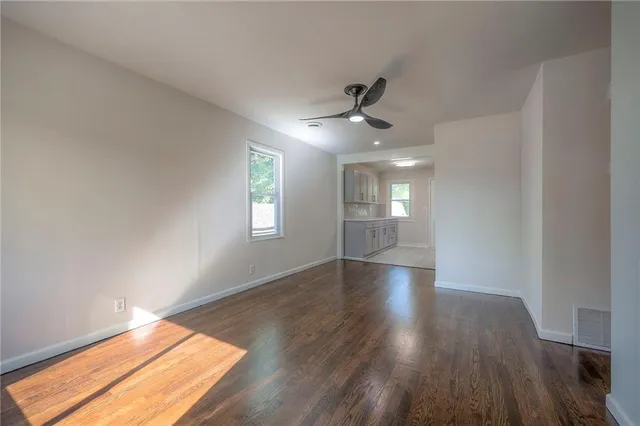 $199,900 | 4011 Northeast Kelsey Road, Kansas City, MO 64116