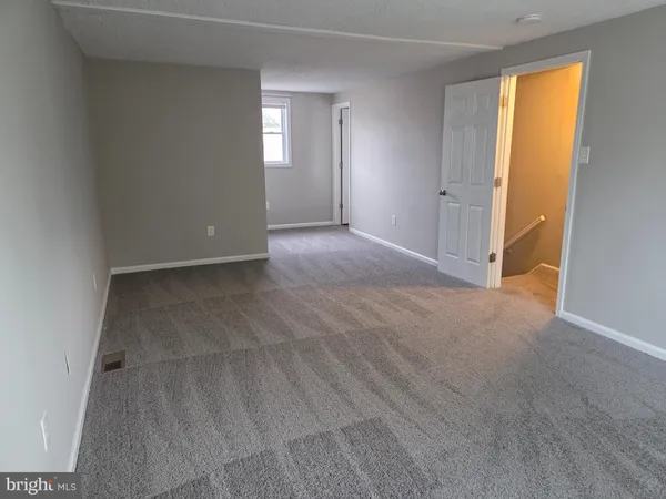 $2,500 | 215 Royal Grant Way, Dover, DE 19901