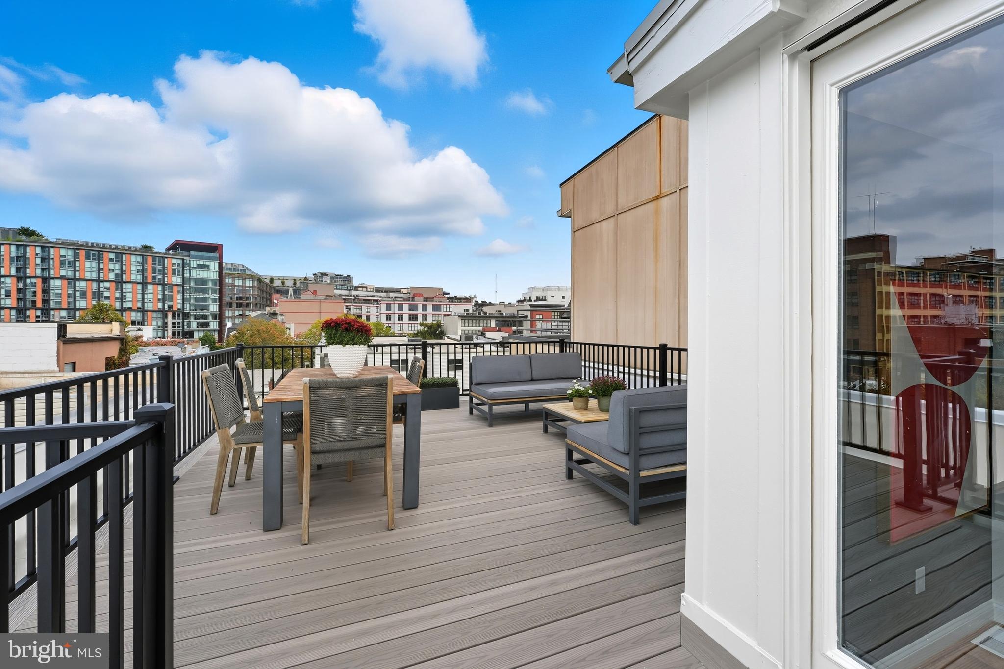 2123 11th Street Northwest Washington, DC 20001 - Photo 17 of 31 Roof deck
