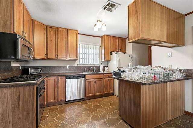 1025 Joyce Street Marrero, LA 70072 - Photo 7 of 15