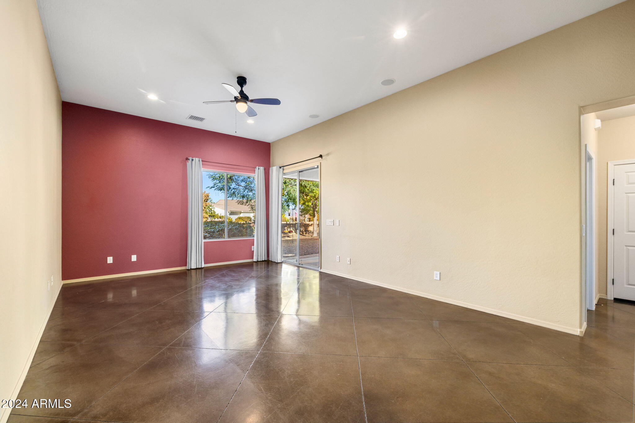 1347 Kettle Hill Road Prescott Valley, AZ 86314 - Photo 6 of 86 6-Living Room