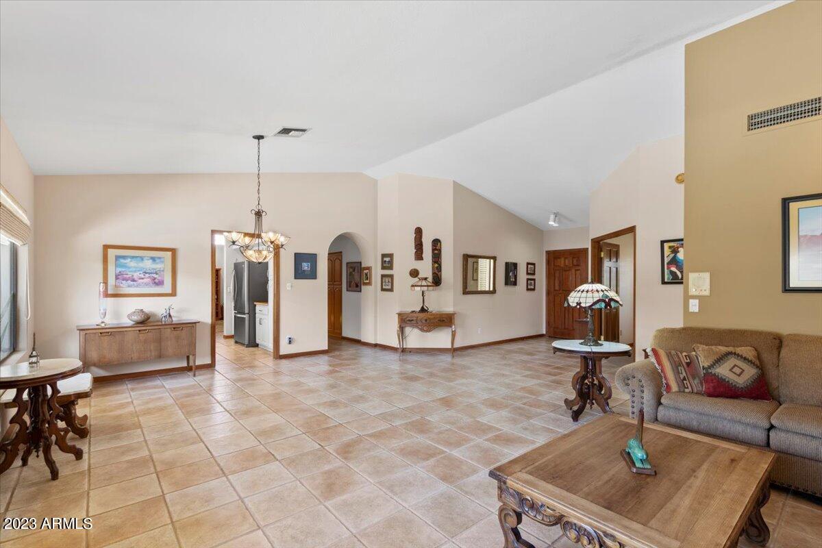 5120 East Redfield Road Scottsdale, AZ 85254 - Photo 3 of 18 04-Dining Area