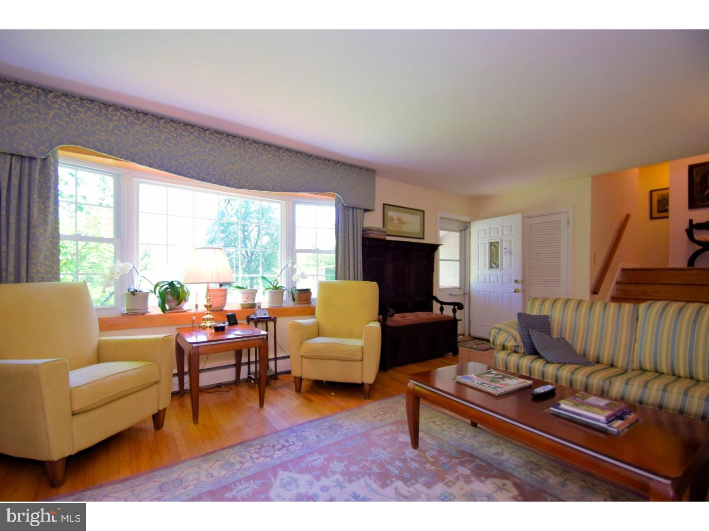 1832 Sharon Road Jenkintown, PA 19046 - Photo 4 of 25