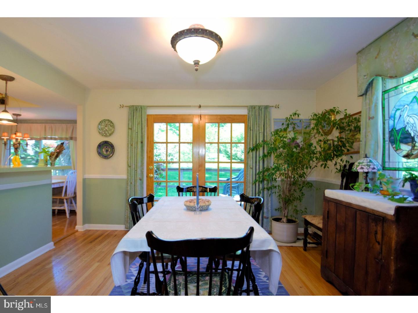 1832 Sharon Road Jenkintown, PA 19046 - Photo 5 of 25