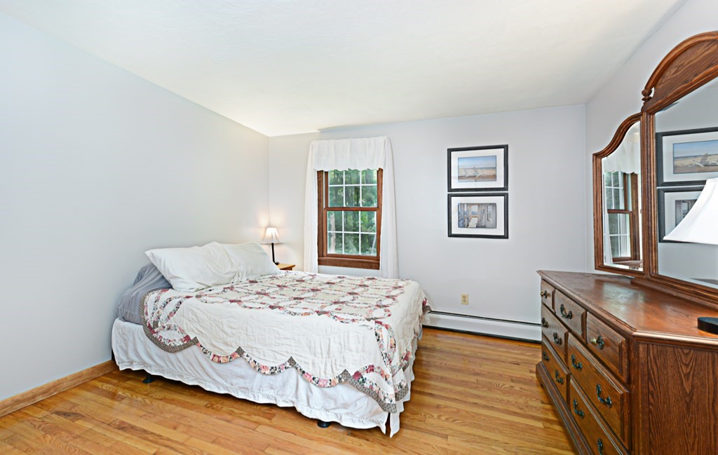 921 Reed Street Warren, MA 01092 - Photo 20 of 33