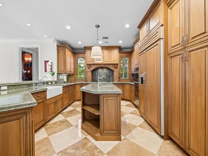 $5,495,000 | 2856 Northeast 25th Street, Fort Lauderdale, FL 33305