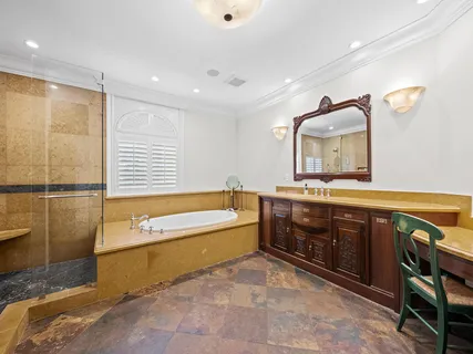 $5,495,000 | 2856 Northeast 25th Street, Fort Lauderdale, FL 33305