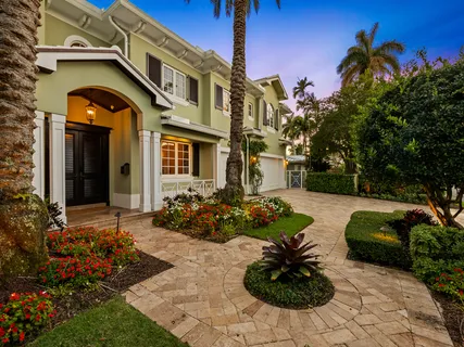 $5,495,000 | 2856 Northeast 25th Street, Fort Lauderdale, FL 33305