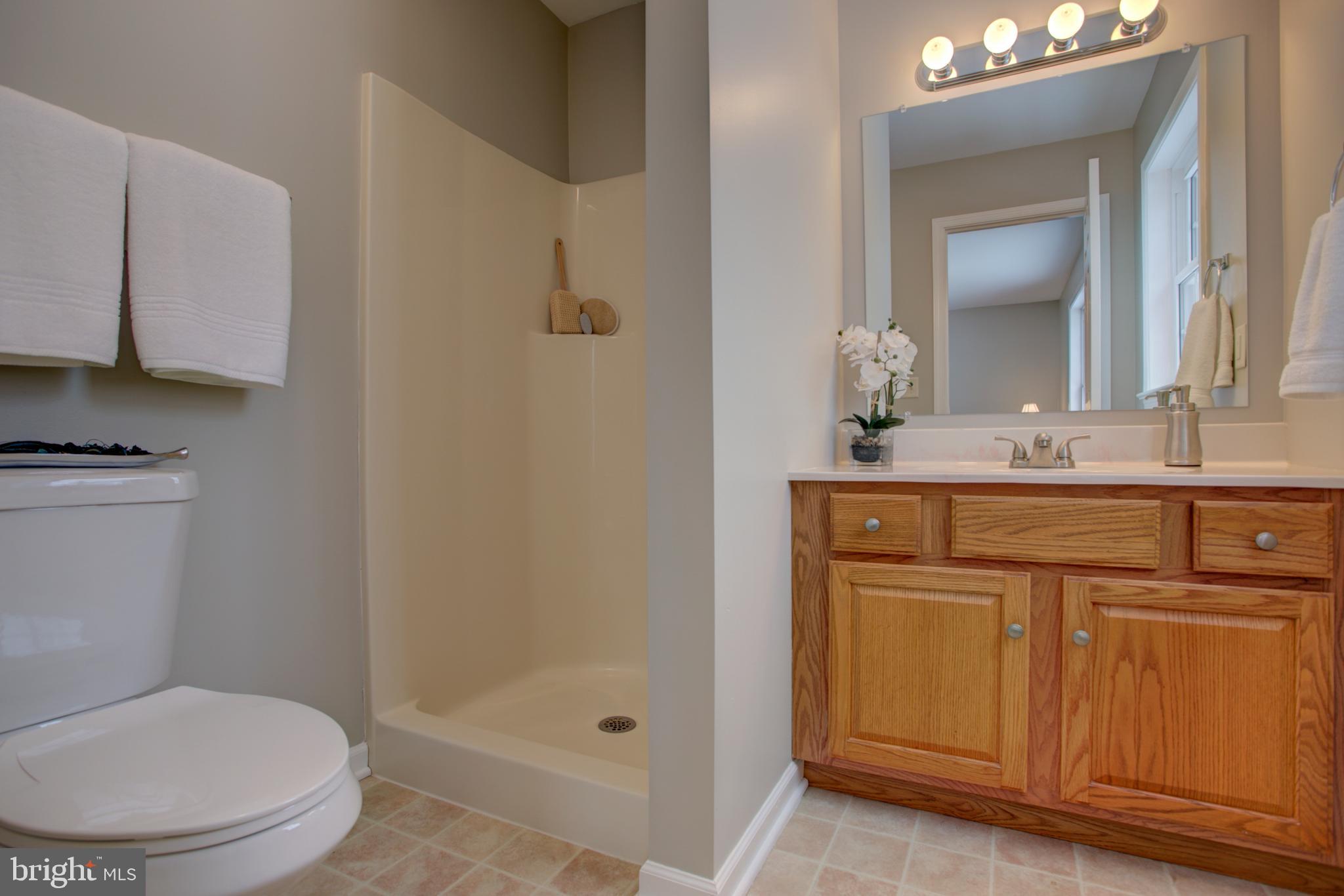 29 Newville Road Elizabethtown, PA 17022 - Photo 14 of 23 Master Bath