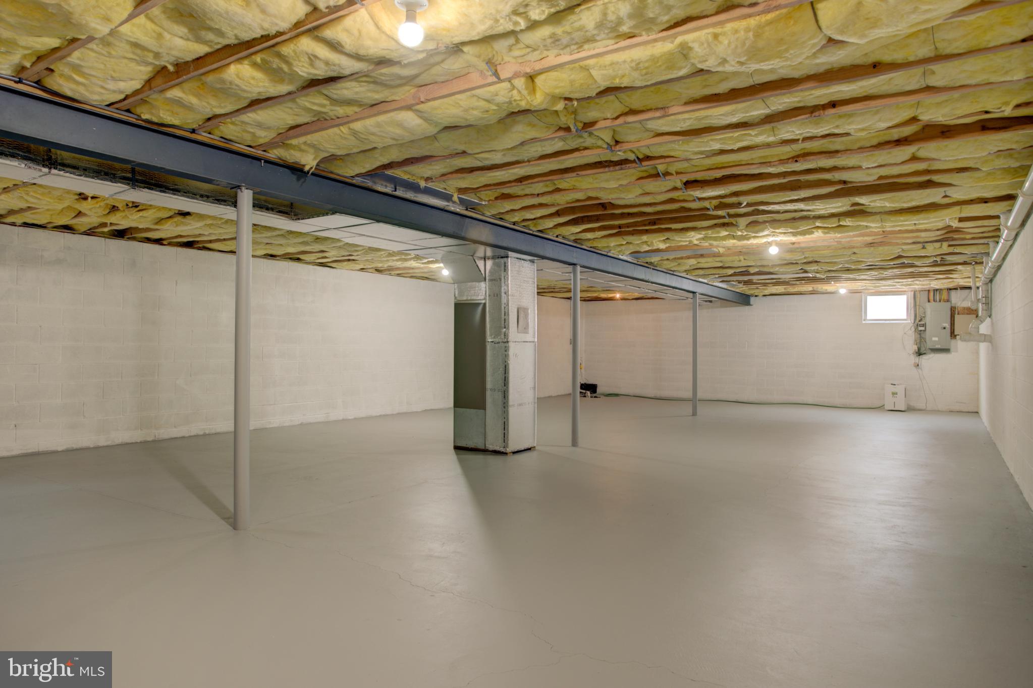 29 Newville Road Elizabethtown, PA 17022 - Photo 18 of 23 Open and dry basement