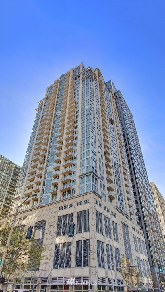 819 Virginia Street, Unit 1006 Seattle, WA 98101 - Photo 20 of 20 a front view of a building