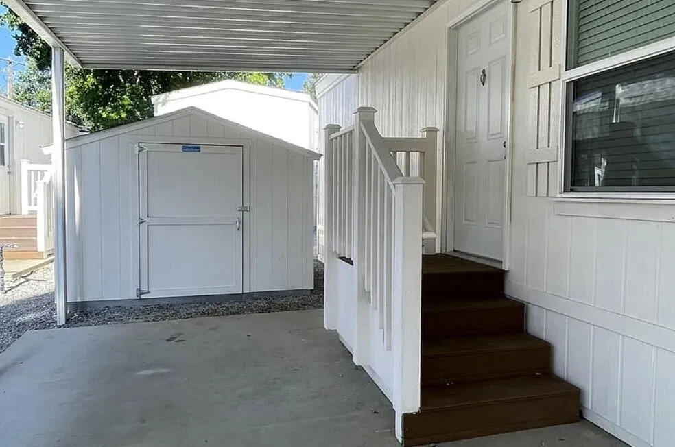 19555 Tunnel Road, Unit 19 Redding, CA 96003 - Photo 11 of 14 spring branch carport