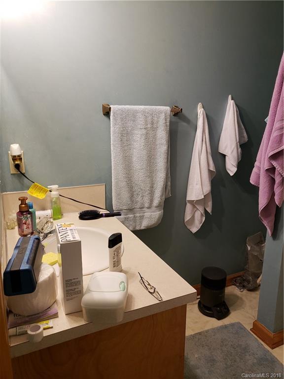 2527 Otis Dellinger Road Lincolnton, NC 28092 - Photo 15 of 19 Gallery Image 15