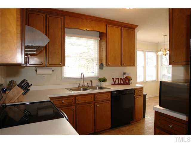 2833 Livery Way Raleigh, NC 27603 - Photo 8 of 21 Gallery Image 8