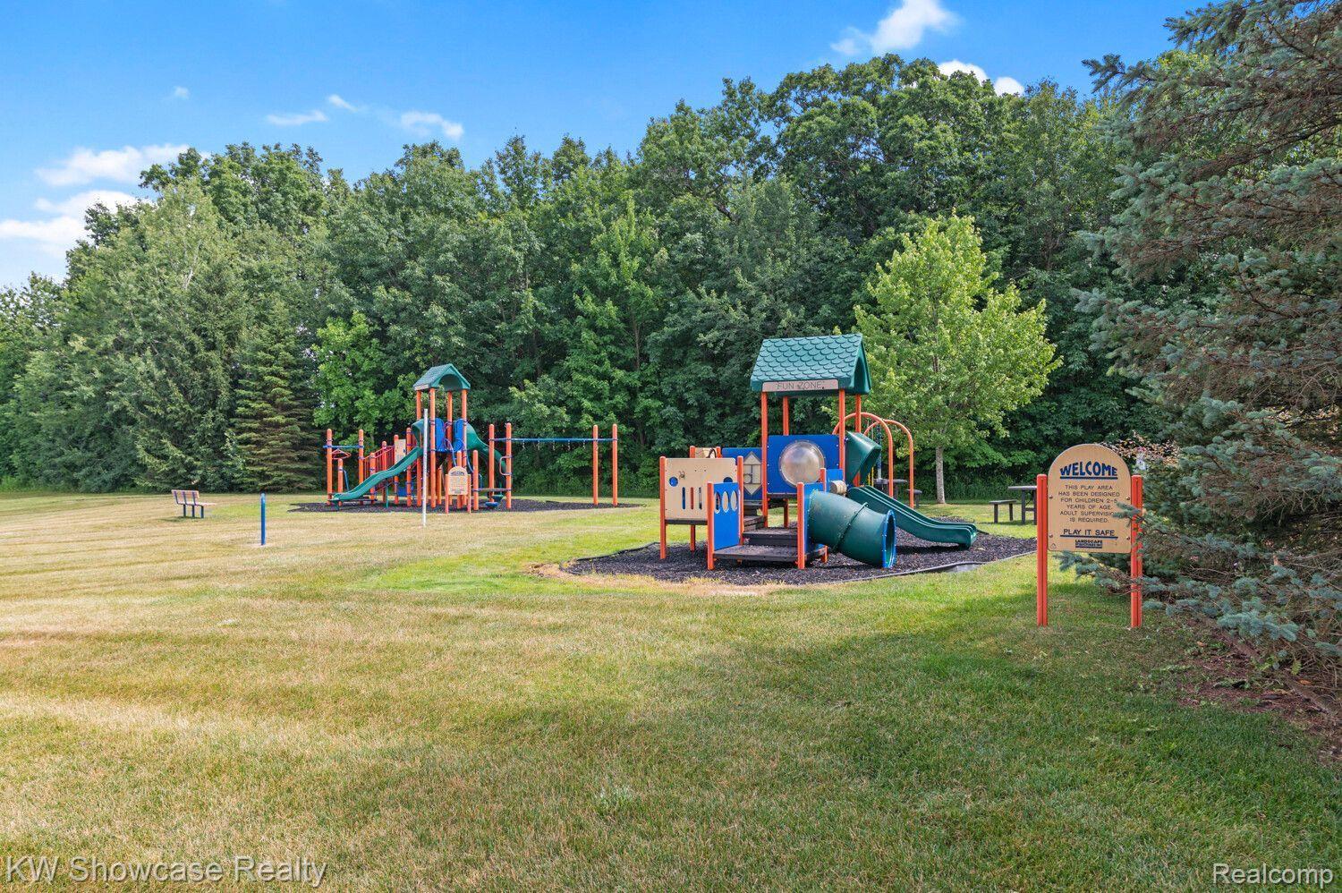 4301 Hampton Ridge Boulevard Howell, MI 48843 - Photo 23 of 25 Gallery Image 23