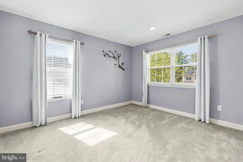 $615,000 | 5 Farmingham Drive, Sewell, NJ 08080