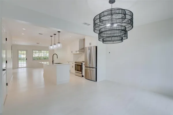 $3,000 | 820 Northeast 23rd Avenue, Pompano Beach, FL 33062