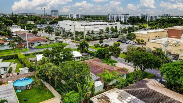 $3,000 | 820 Northeast 23rd Avenue, Pompano Beach, FL 33062