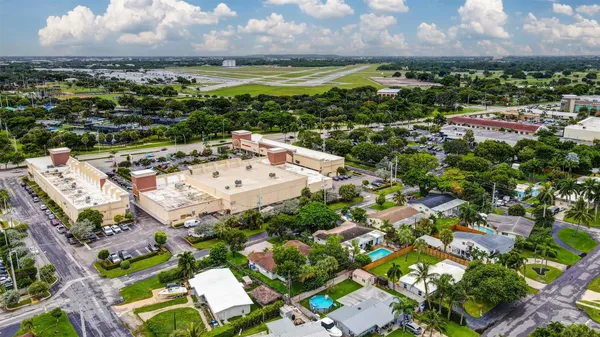$3,000 | 820 Northeast 23rd Avenue, Pompano Beach, FL 33062