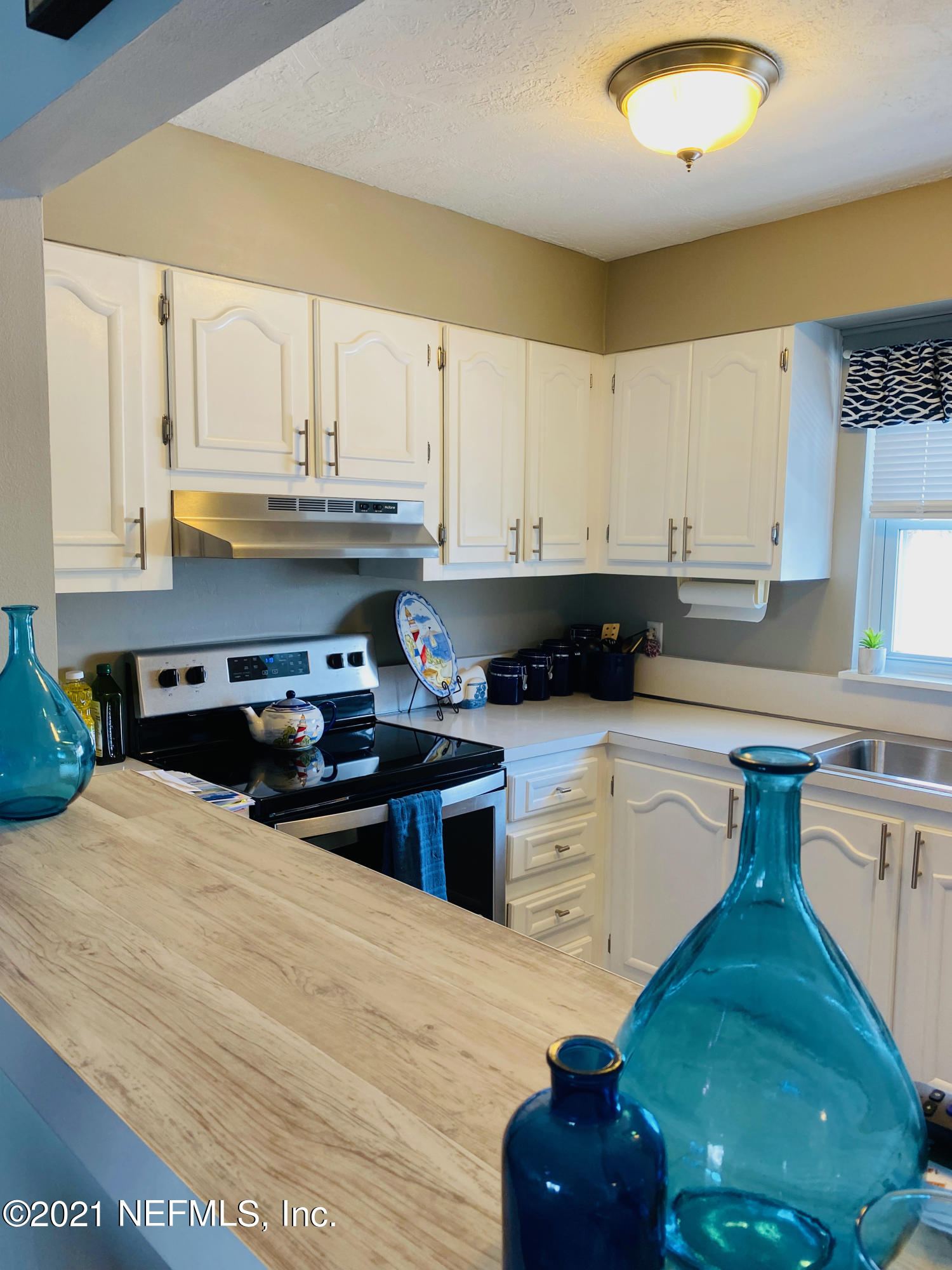 1926 Ocean Shore Boulevard, Unit 210 Ormond Beach, FL 32176 - Photo 5 of 36 IMG_4881