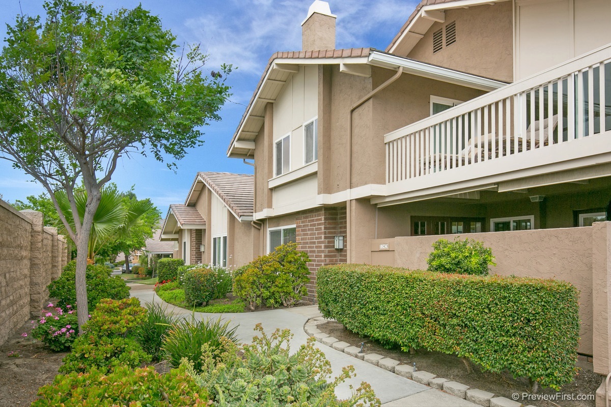 17428 Ashburton Road San Diego, CA 92128 - Photo 2 of 25