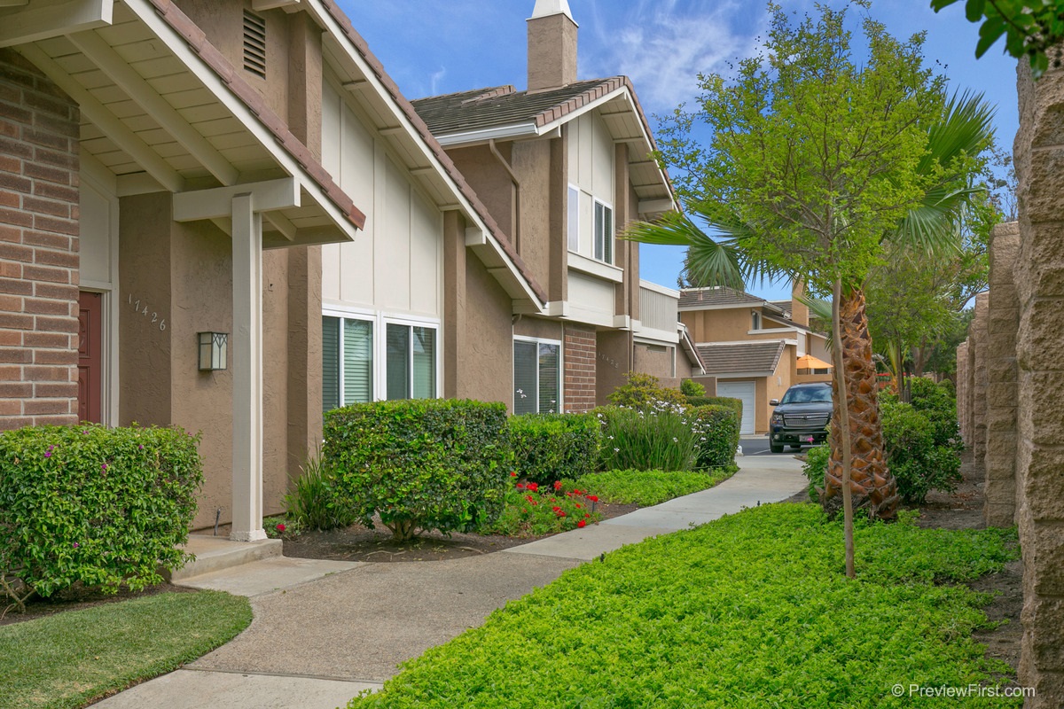 17428 Ashburton Road San Diego, CA 92128 - Photo 3 of 25