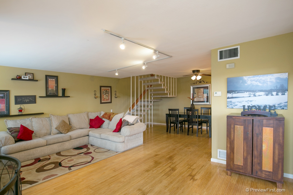 17428 Ashburton Road San Diego, CA 92128 - Photo 4 of 25