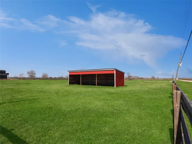 $325,000 | 9141 Timberwood Drive, Clute, TX 77531