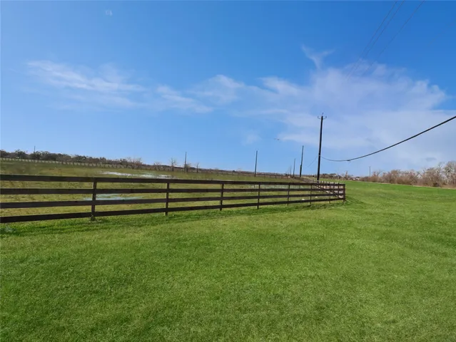 $325,000 | 9141 Timberwood Drive, Clute, TX 77531