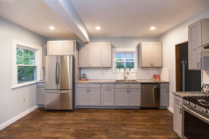 3276 Chalfant Road Cleveland, OH 44120 - Photo 13 of 29 Gallery Image 13
