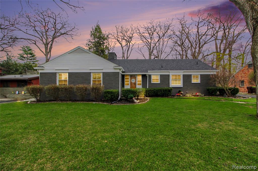 330 Cole Road Monroe, MI 48162 - Photo 1 of 39