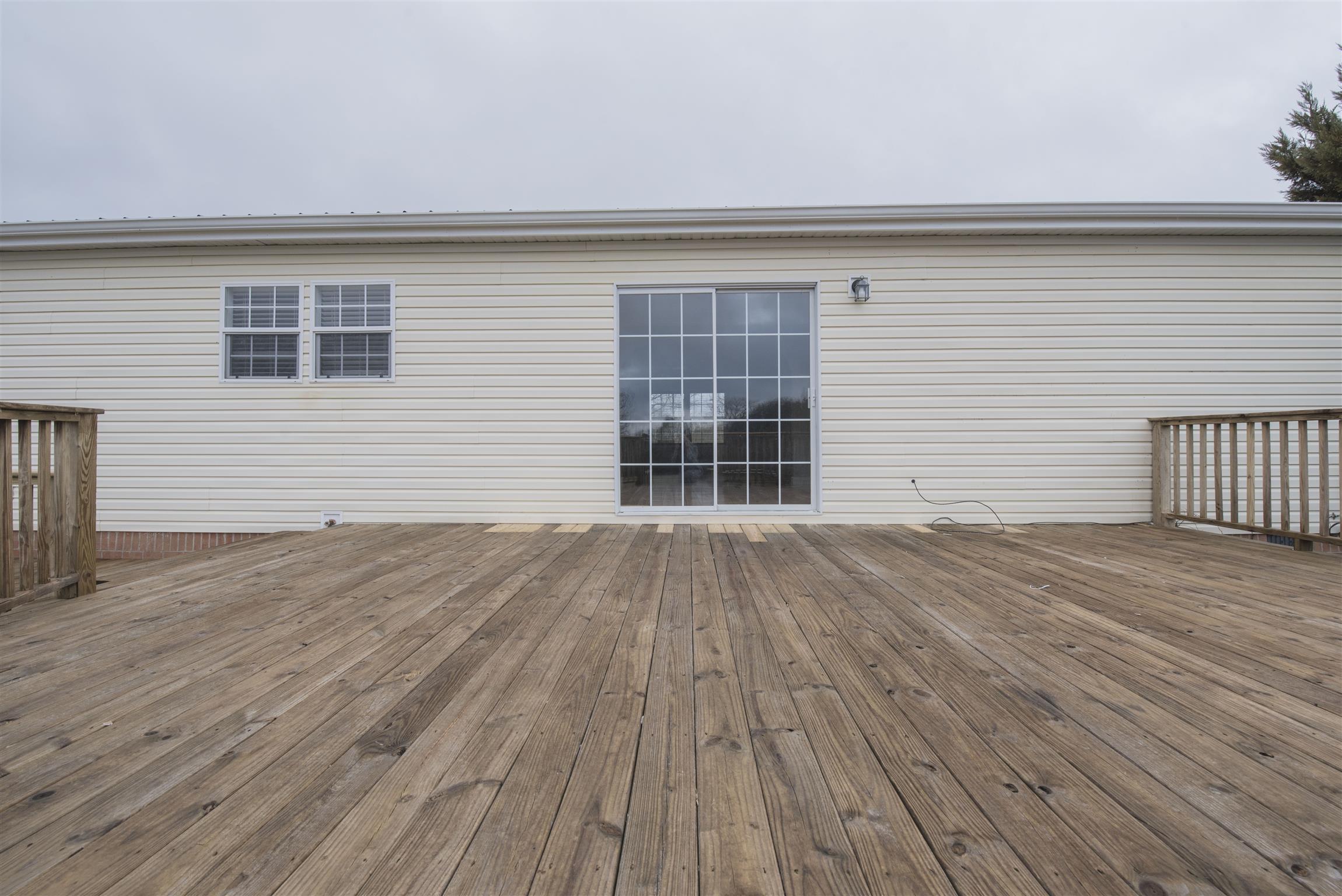 1227 Linwood Road Watertown, TN 37184 - Photo 10 of 29 an outdoor view of house with wooden floor
