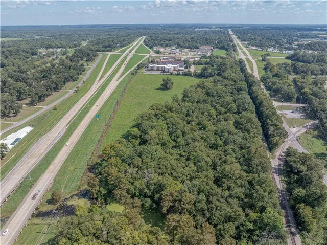 $385,419 | 0 West Calhoun Drive, Alexandria, LA 71303