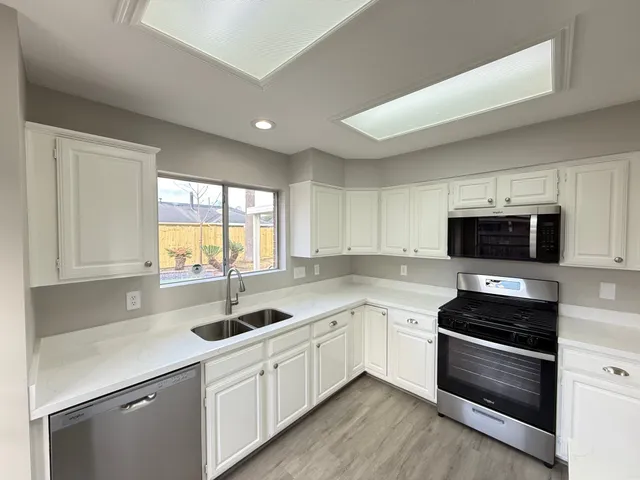 $279,900 | 14011 Falling Elm Lane, Houston, TX 77015