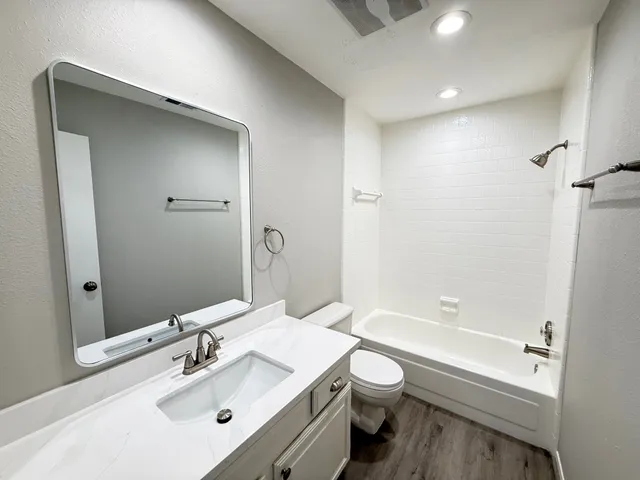 $279,900 | 14011 Falling Elm Lane, Houston, TX 77015