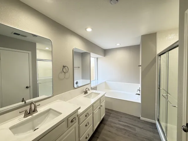 $279,900 | 14011 Falling Elm Lane, Houston, TX 77015