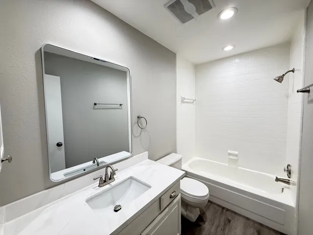 $279,900 | 14011 Falling Elm Lane, Houston, TX 77015