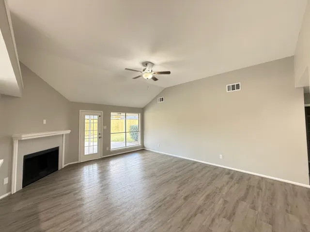 $279,900 | 14011 Falling Elm Lane, Houston, TX 77015
