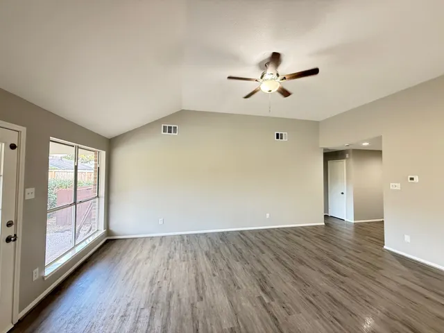 $279,900 | 14011 Falling Elm Lane, Houston, TX 77015