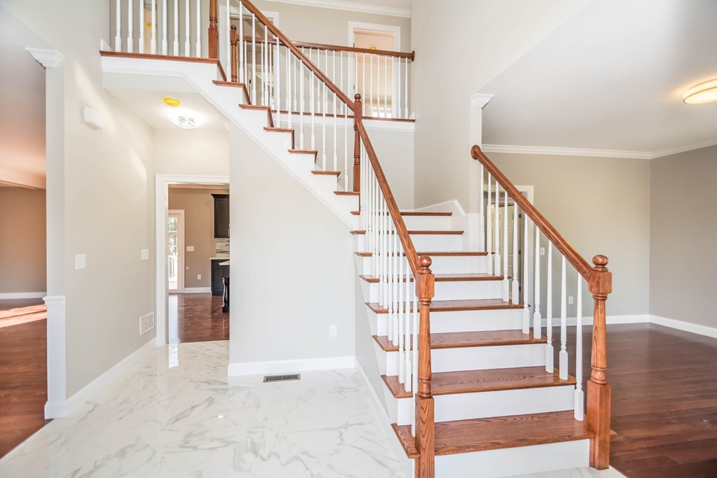 11 Beechnut Road Dracut, MA 01826 - Photo 3 of 30