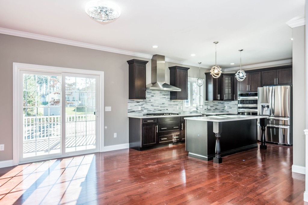 11 Beechnut Road Dracut, MA 01826 - Photo 7 of 30
