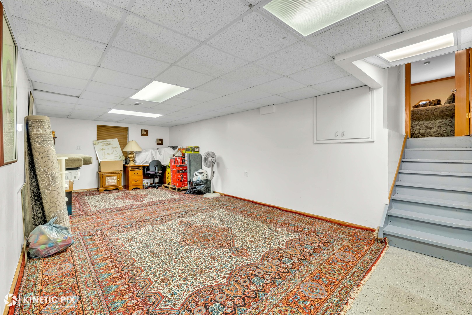 8619 Linder Avenue Burbank, IL 60459 - Photo 29 of 40 a view of empty room