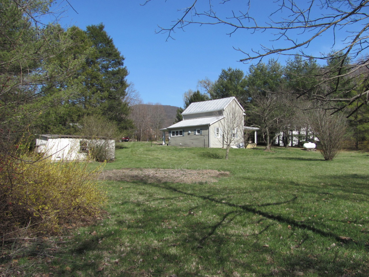 88 Willow Spring Road Troutville, VA 24175 - Photo 2 of 31 View from back yard