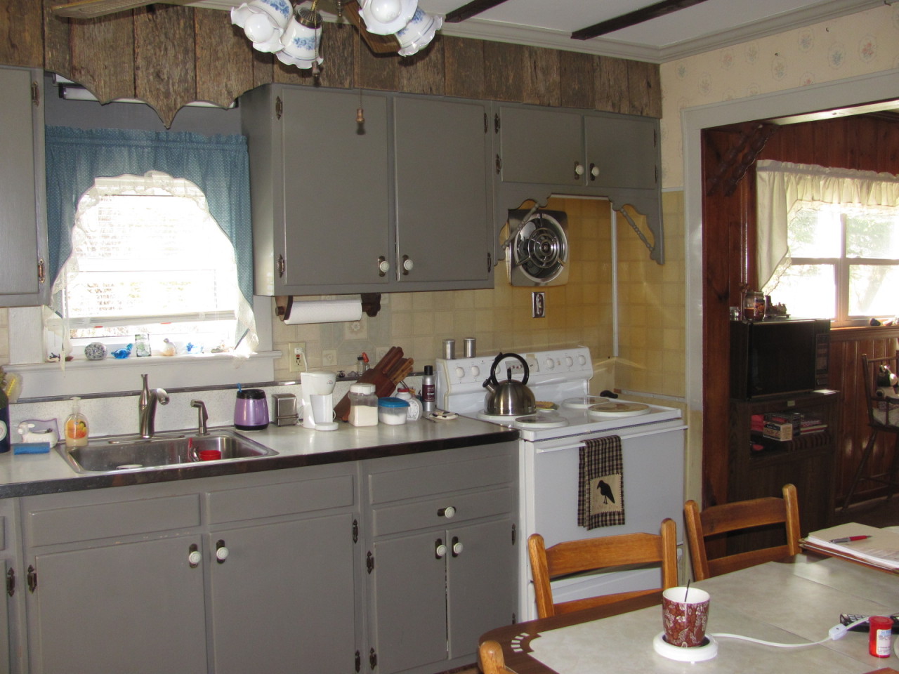 88 Willow Spring Road Troutville, VA 24175 - Photo 6 of 31 Kitchen